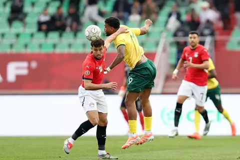 14 مساهمة دفاعية ودينامو.. كيف قدم حمدي فتحي مباراة ملحمية أمام جنوب أفريقيا؟